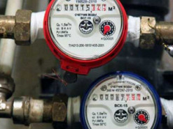 У Києві скоро почнуть включати гарячу воду: про які райони йдеться