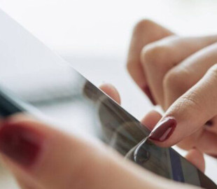 Чому небезпечно зберігати фото документів у смартфоні