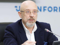 Не сообщайте о предоставлении Украине оружия. Пусть это будет для врага сюрпризом, - Резников