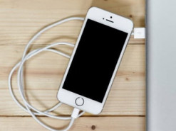 Как правильно заряжать iPhone, чтобы сохранить батарею