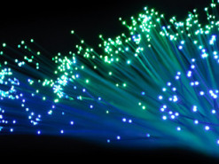 Появились лазеры, которые передают информацию с рекордной скоростью