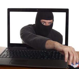 Под предлогом продажи автомобиля мошенники выманили у мужчины 5000 гривен