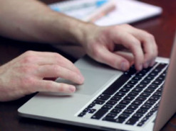 Эксперты выяснили, к чему приводит многочасовая работа за компьютером