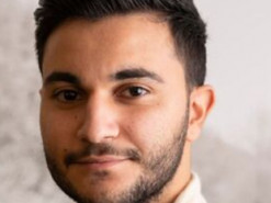 Ребенок купил биткоин вместо игрушек и стал миллионером в 17 лет