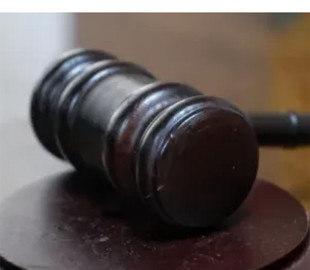 Харківську блогерку взяли під варту у справі про авто для ЗСУ