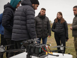 Представники ЗСУ взяли участь у презентації та льотних випробуваннях українського «Мавіка»