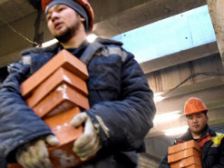 Економічна прірва, страх перед мігрантами та блокування Telegram: чого найбільше бояться росіяни