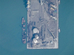 Журналістка показала затоплений великий десантний корабель окупантів