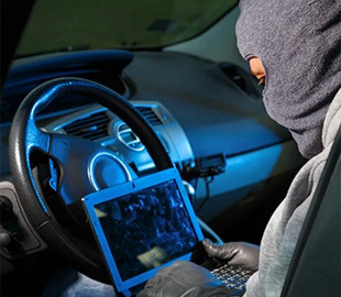 Хакери зможуть викрадати безпілотні автомобілі: експерт