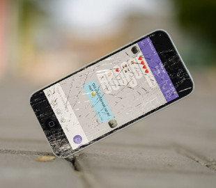 Легче пластика и крепче стали: инженеры MIT разработали новый материал для смартфонов