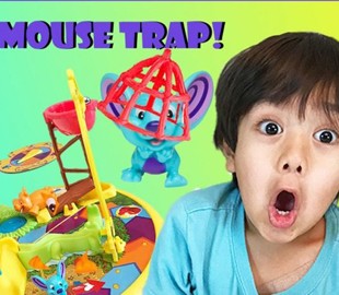 Шестилетний мальчик зарабатывает миллионы на интернет-обзорах игрушек