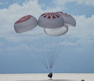 Корабль SpaceX Dragon доставит на Землю ценный груз: поможет исследовать болезнь Альцгеймера