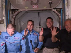 Стало известно, чем занимался экипаж корабля SpaceX в первую неделю на МКС