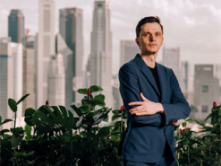 Украинец создает конкурента Google, который будет платить создателям контента