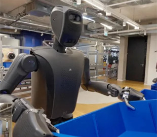 18 хвилин без монтажу. Ізраїльський гуманоїд виконав повністю автономне завдання і переніс 32 коробки