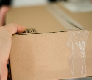 Rozetka возобновляет отгрузку заказов по Украине в отделения "Новой почты"