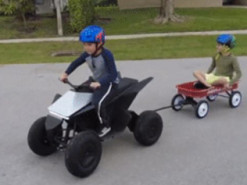 Детские квадроциклы Tesla Cyberquad раскупают как горячие пирожки — очередная партия разошлась менее чем за день