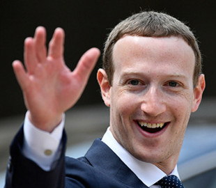 Клинтон о Цукерберге: "Он – трампист и авторитарная личность"