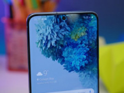 Samsung Galaxy S21 останется без встроенной в экран фронтальной камеры