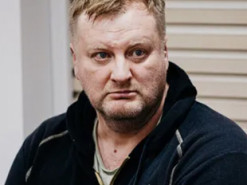 В Естонії проросійського пропагандиста взяли під варту: стало відомо, що знайшли в нього під час обшуків