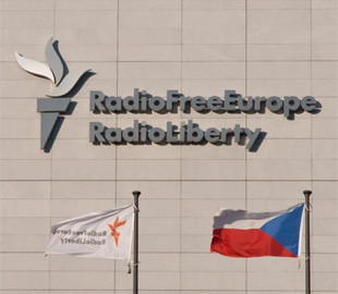 Роскомнагляд надіслав Радіо Свобода десятки вимог видалити публікації, пов’язані з розслідуваннями Навального