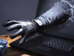 Інтернет-шахраї ошукали жінку на 11000 грн