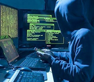 Власти Польши ввели режим киберугрозы в стране