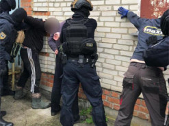 Судитимуть членів злочинної групи, які заробили близько 2 мільйонів гривень на виготовленні та збуті психотропів