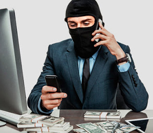 У жителів Тернопільщини вкрали понад 100 тис. грн