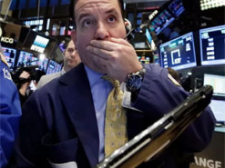 Миллиардеры всей планеты обеднели за полгода на $1,4 трлн - Bloomberg