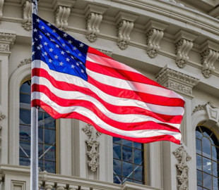 Влада США попередила про критичну вразливість у програмному забезпеченні, яке використовується в Apple і Minecraft