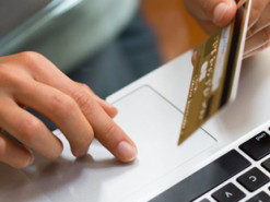 Фішингові сайти у час карантину: інтернет-шахраї ошукали киянку на 54 тисячі гривень