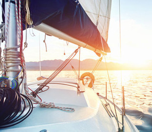 В Нидерландах для основателя Amazon Безоса строят суперъяхту за $500 млн: подробности