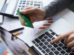 Під виглядом "єДопомоги": шахраї видурили в українців 100 тисяч гривень через фейковий сайт