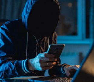 Українців дедалі частіше ошукують на роботі за кордоном: які схеми використовують шахраї