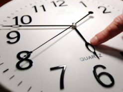 Як правильно визначити точний час після переведення годинника