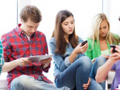 Американским подросткам могут запретить пользоваться смартфонами