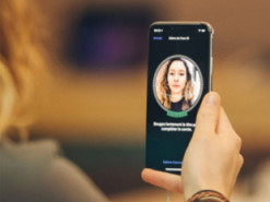 В iOS та Android виявили вірус, який краде відбитки пальців та скани обличчя