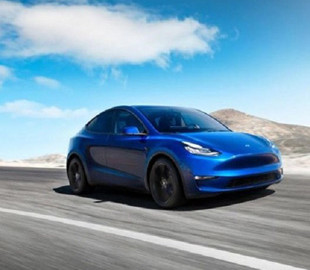 Tesla продолжает лидировать на рынке электромобилей, но китайские конкуренты становятся всё сильнее