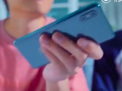 Смартфон Xiaomi Mi Mix 3 показали на видео