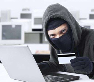 Під виглядом допомоги: шахраї ошукали двох українців на понад 100 тисяч гривень