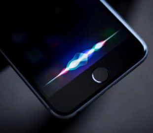 Apple прослушивает интимные разговоры, записанные через голосовой помощник Siri