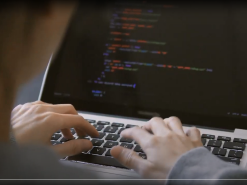 Закон о развитии цифровой экономики создаст особые условия для отдельно взятых игроков рынка