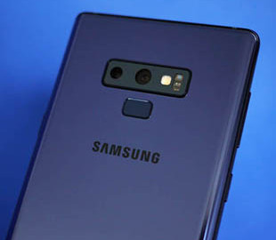 Новый флагманский смартфон Samsung будет без аудиоразъема и кнопок