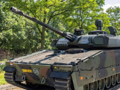 Для армії Нідерландів представили модернізовану БМП CV9035NL MLU
