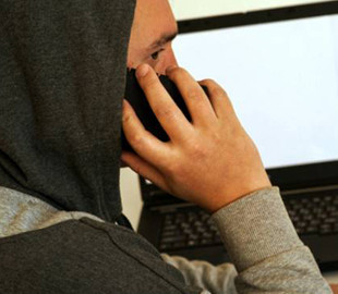 Интернет-мошенник обманул женщину на 14 тысяч гривен