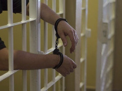 Преступник занимался интернет-мошенничеством из тюрьмы