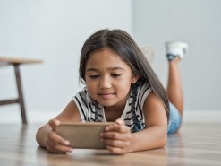 Ученые развеяли миф о вреде гаджетов для детей