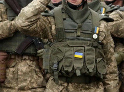 Мобілізація в Україні: скільки служитимуть строковики, люди з освітою, контрактники та офіцери