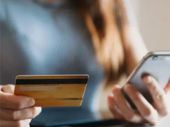 Саме так крадуть гроші українців: найпоширеніші схеми карткового шахрайства у 2025 році